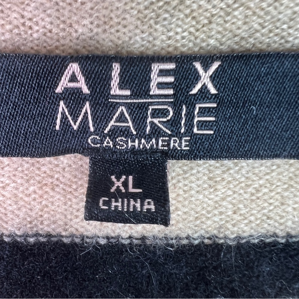 Alex Marie XL V-Neck 100% Cashmere Sweater Long Sleeves Tan & Black - Picture 5 of 6
